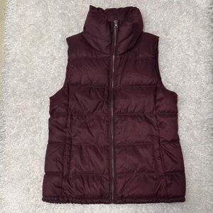 Old Navy Maroon Puffer Vest